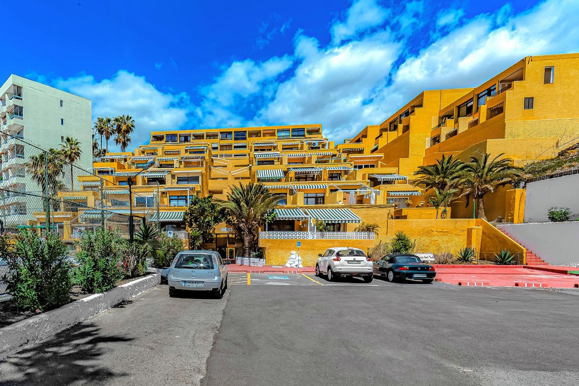 Newly Renovated Studio 2 Min From Playa La Arena Puerto de Santiago  Buitenkant foto